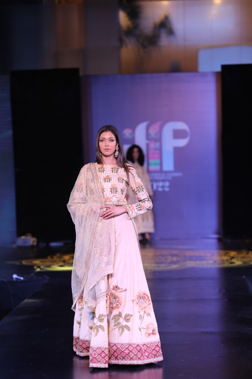 IFFC Faces and Moments